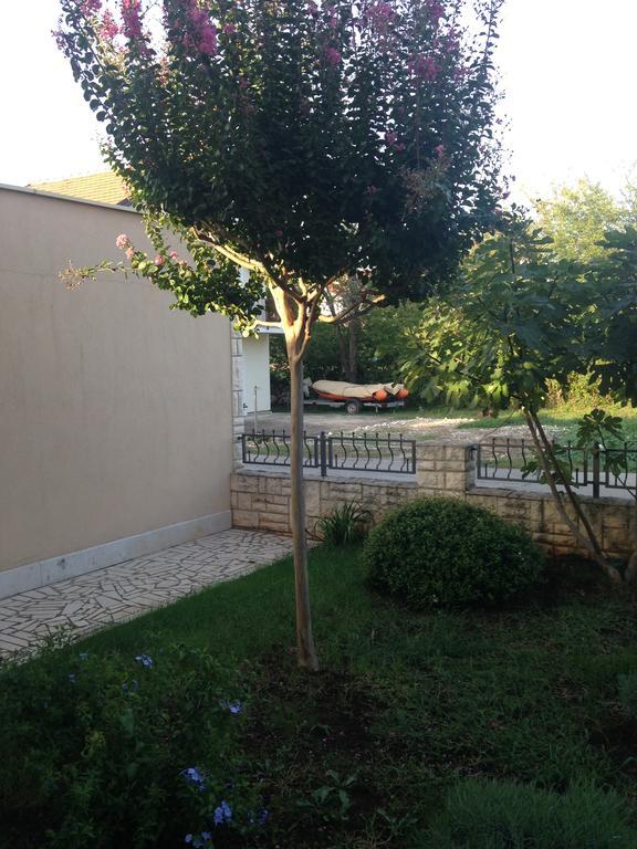 Apartments Villa Kristina Pula Exterior foto